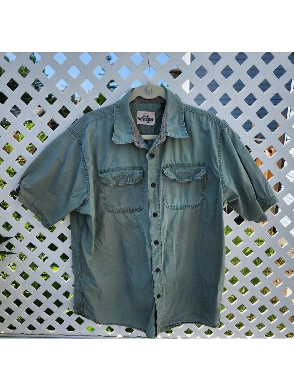 Wrangler Mens 100% Cotton Short Sleeve Button Up size large camping gorpcore